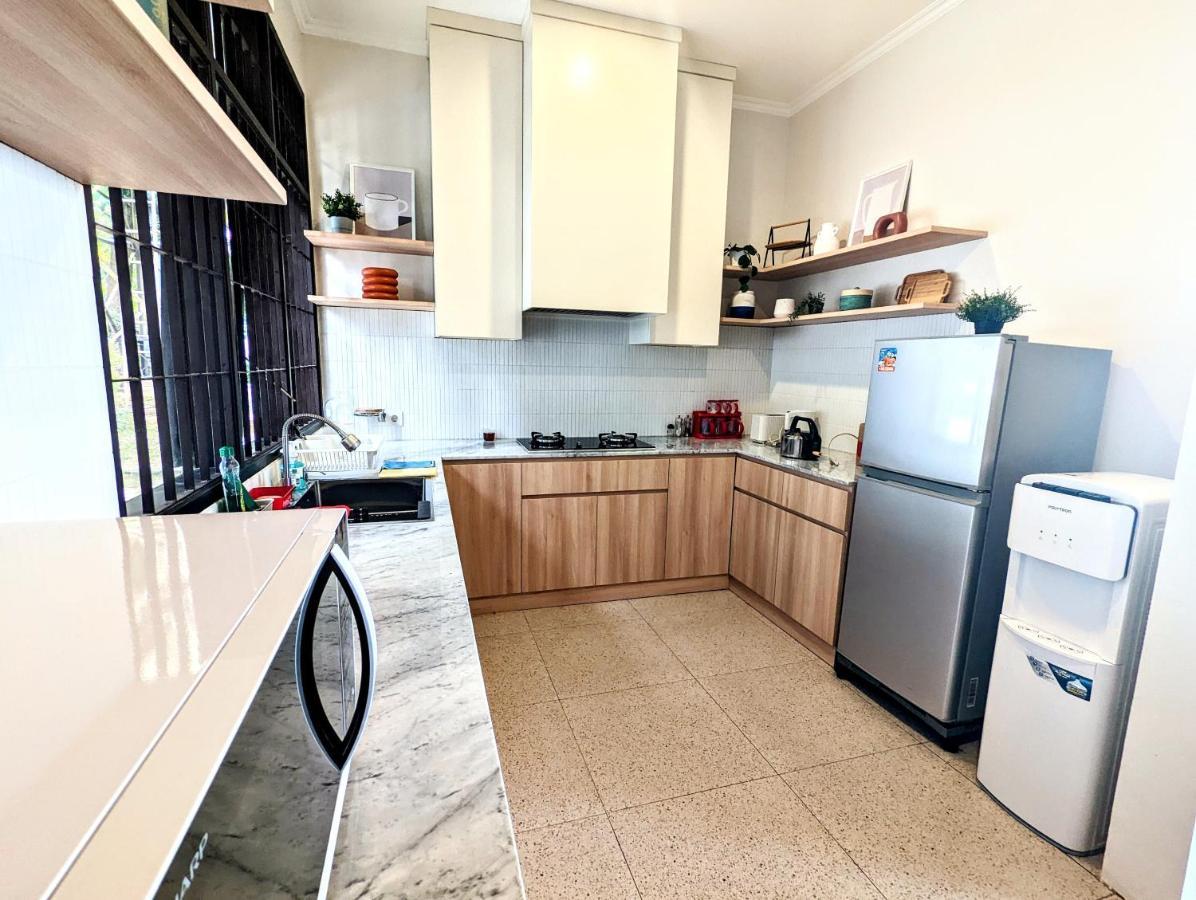 Cottonwood Exclusive Villa @Lembang Asri - Jacuzzi Playground Netflix Billyard Dış mekan fotoğraf